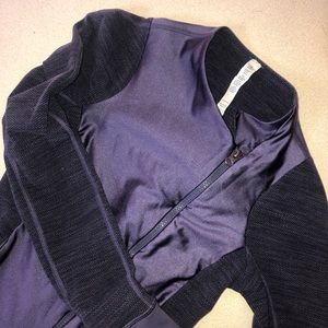 Lululemon Emerge Renewed Jacket - Deep Purple